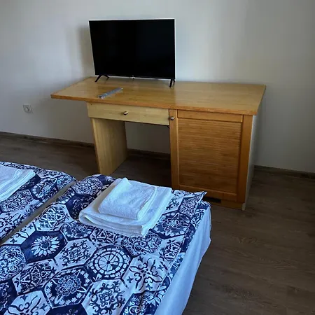 мег сий вю * ヴァルナ