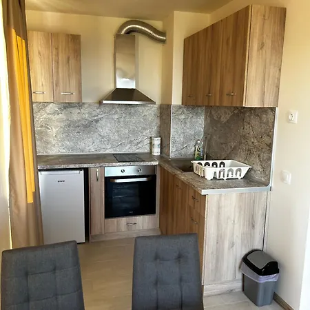 мег сий вю * ヴァルナ