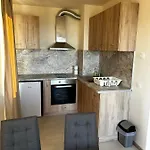 мег сий вю Apartment