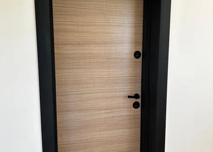 Апартамент мег сий вю Варна